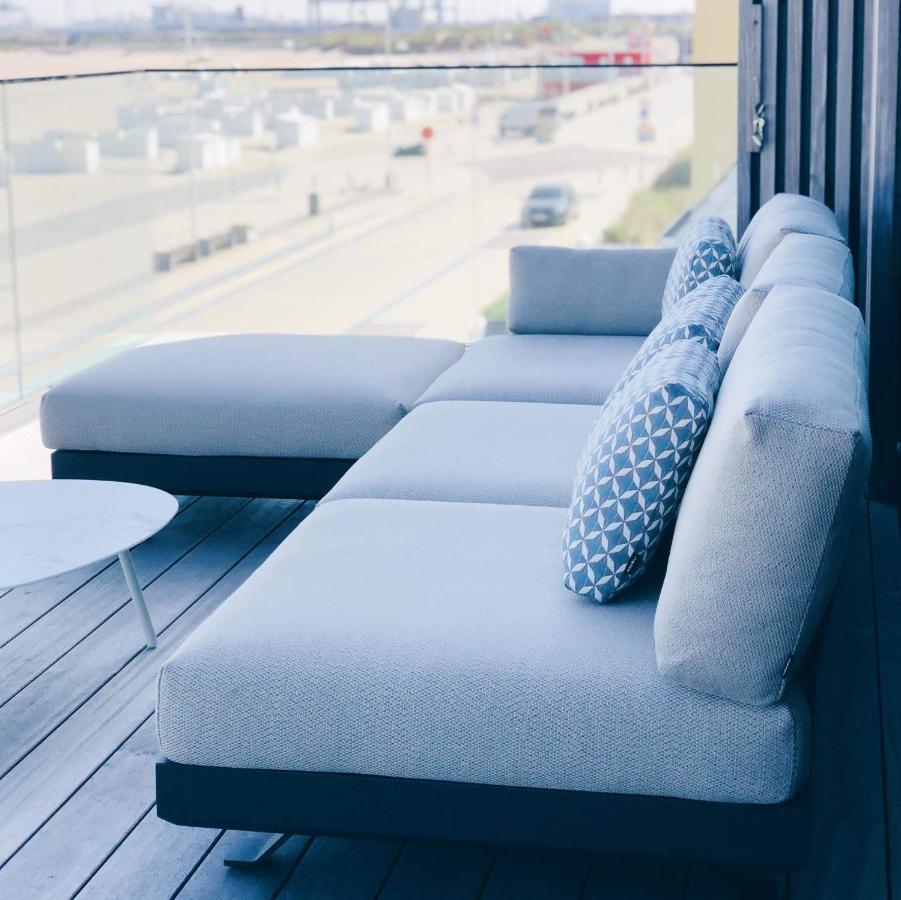 Penthouse La Naturale Zeezicht บรูจส์ ภายนอก รูปภาพ