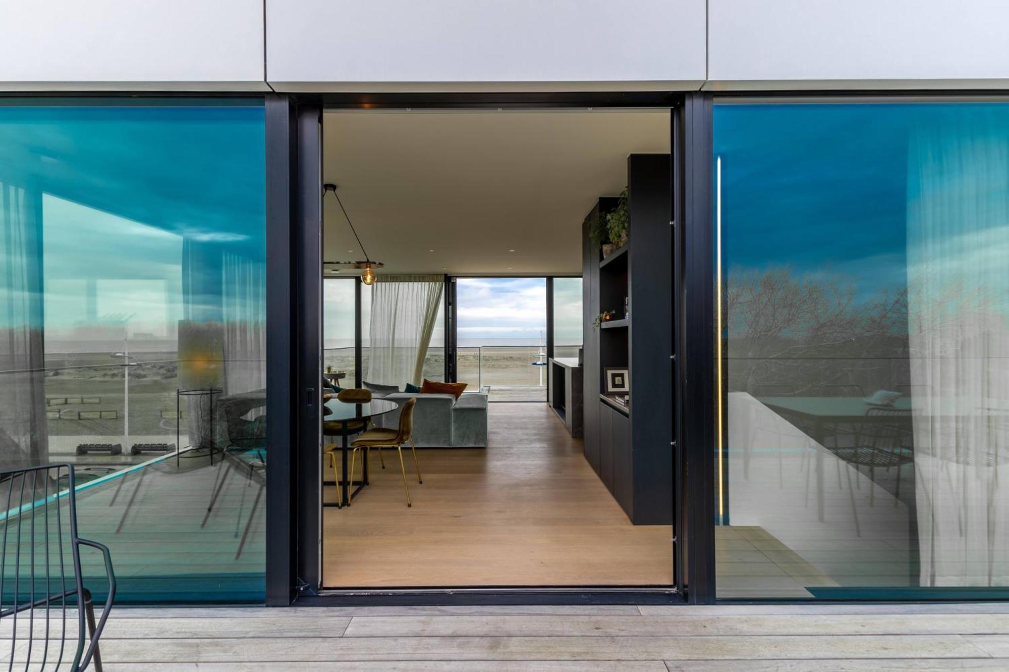 Penthouse La Naturale Zeezicht บรูจส์ ภายนอก รูปภาพ