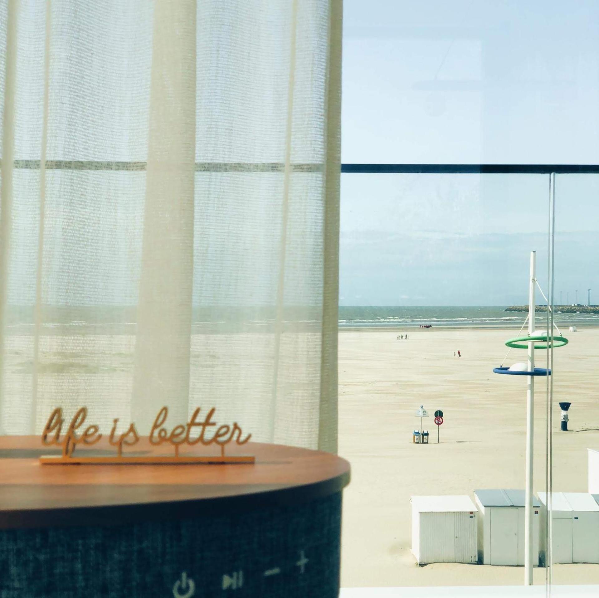 Penthouse La Naturale Zeezicht บรูจส์ ภายนอก รูปภาพ